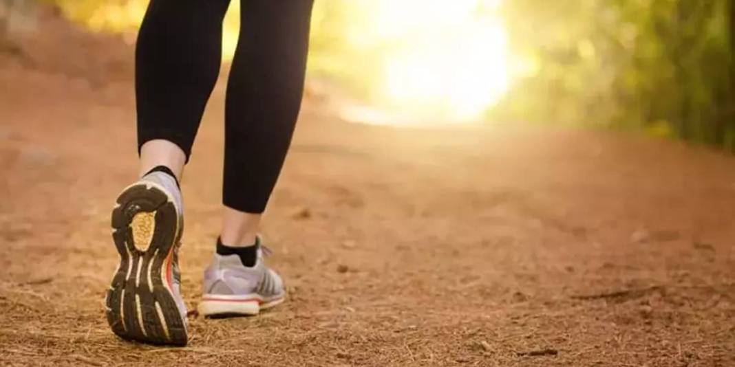 Sadece 20 dakikası bile büyük etki gösteriyor! Yürümek deyip hafife almayın: Hem ruhsal hem fiziksel iyileşme sağlıyor 4